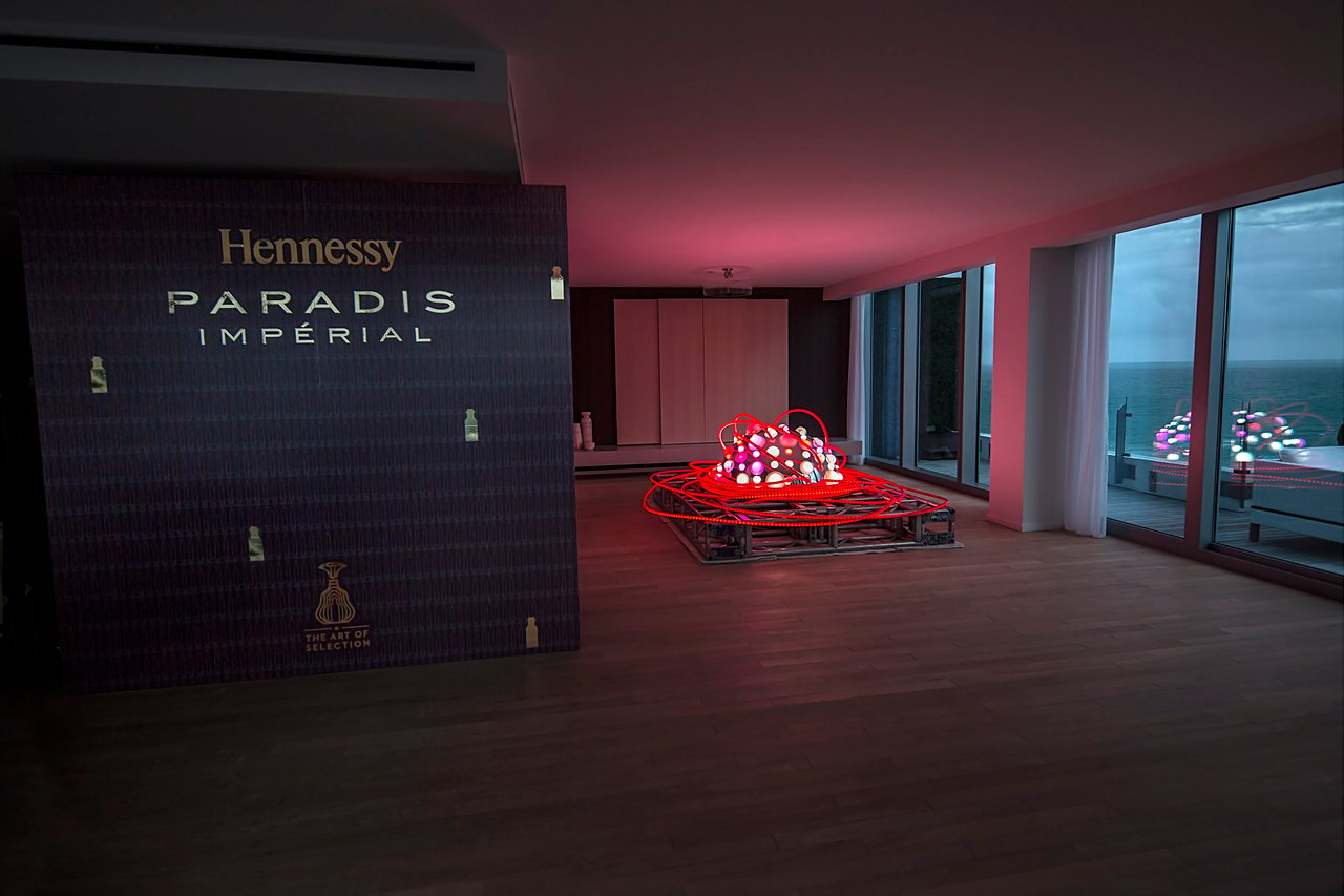 Grimanesa Amorós LOTUS, LED sculpture and light sculpture created for Moët Hennessy celebrating their Paradis Impérial cognac during Art Basel Miami Beach, unveiled at the penthouse of The Miami Beach EDITION, Miami, Florida, 2016. A collaboration between Grimanesa Amorós and Moët Hennessy referencing the symbolic meaning of the lotus flower through light and perception.