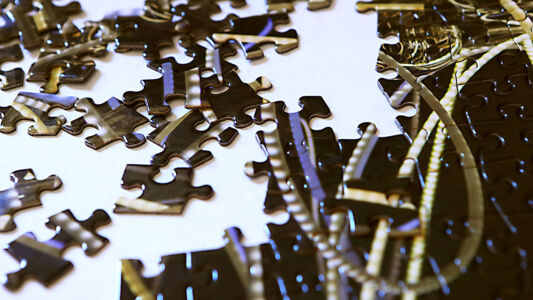 Grimanesa Amoros collaboration Art x Puzzles