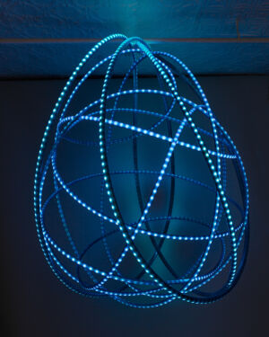 Grimanesa-amoros-light-sculpture-azulin1-01