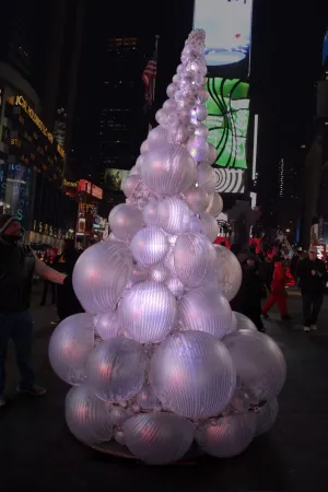 UROS HOUSE | Times Square | New York, NY 2011