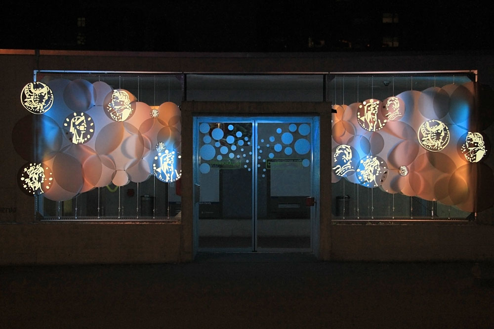 Claramatte Parkhaus Facade grimanesa amoros light sculpture la recoleccion