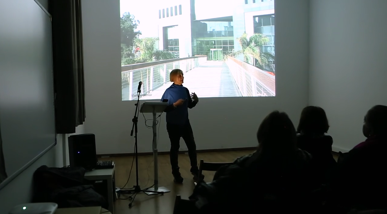 grimanesa amoros gives a lecture at Litvak Gallery